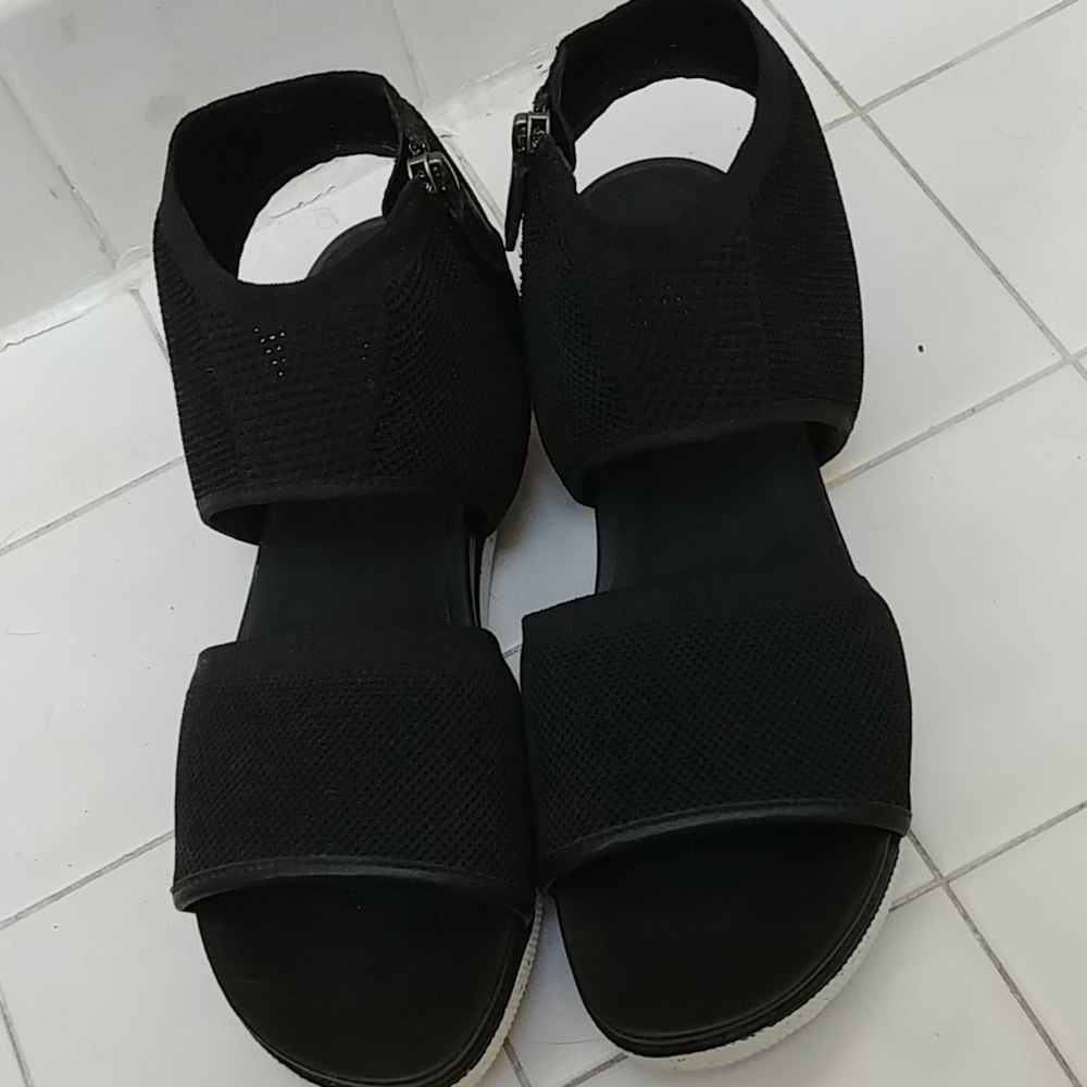 Eileen fisher sandals platform